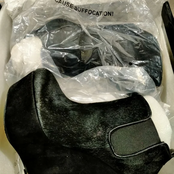 🥳 Sale 🥳 Zu size 6 wedged boots - Picture 2 of 5